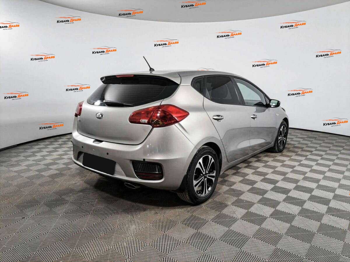 Kia Ceed 2015 года с пробегом. Фото: #3