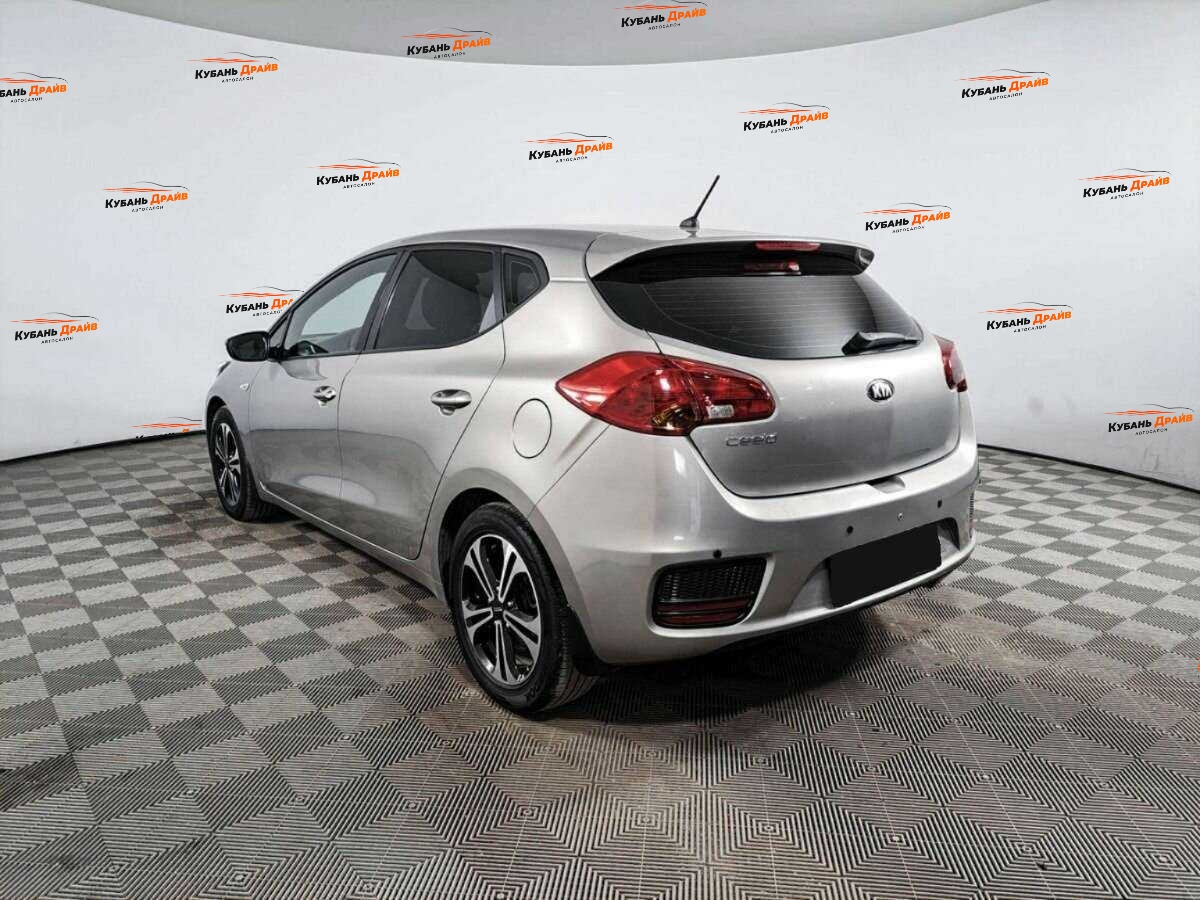 Kia Ceed 2015 года с пробегом. Фото: #5