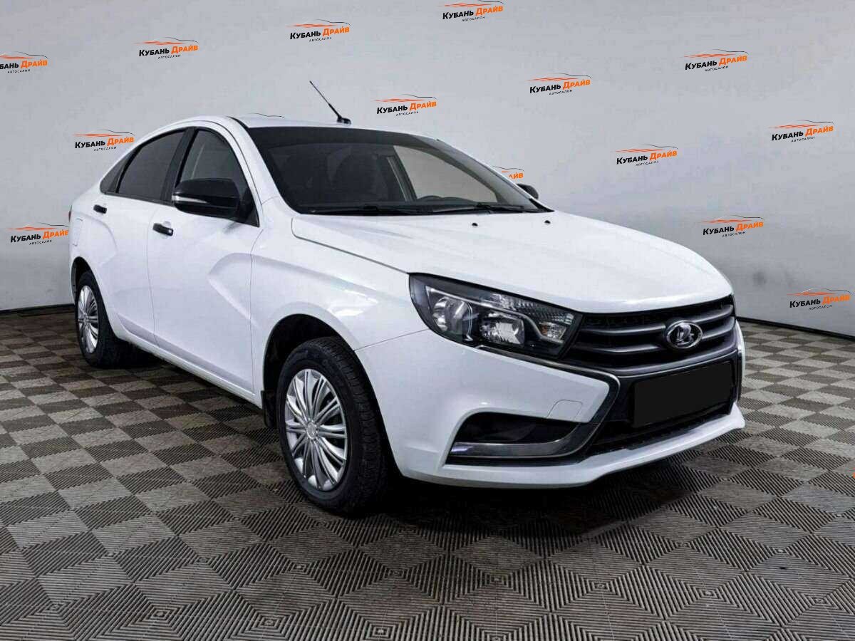 Lada (ВАЗ) Vesta 2020 года с пробегом. Фото: #2