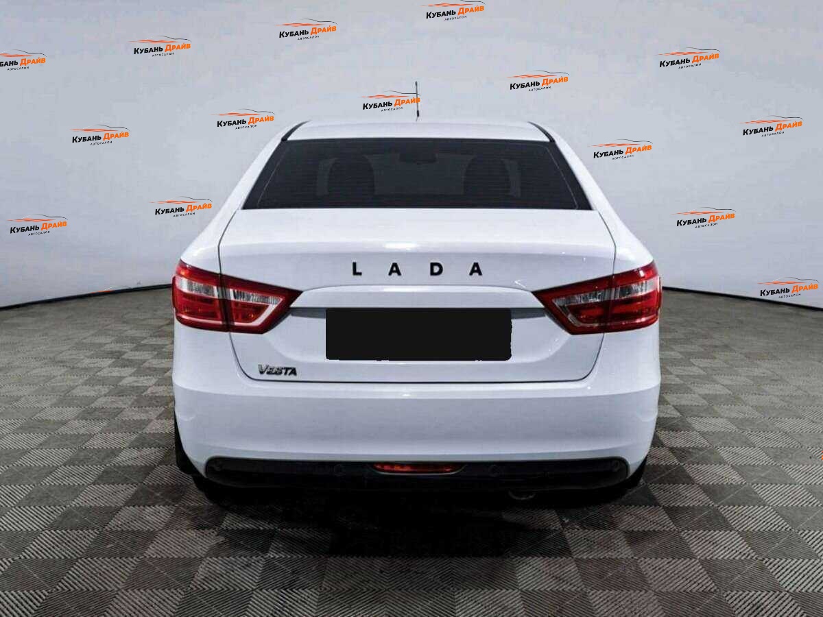 Lada (ВАЗ) Vesta 2020 года с пробегом. Фото: #4