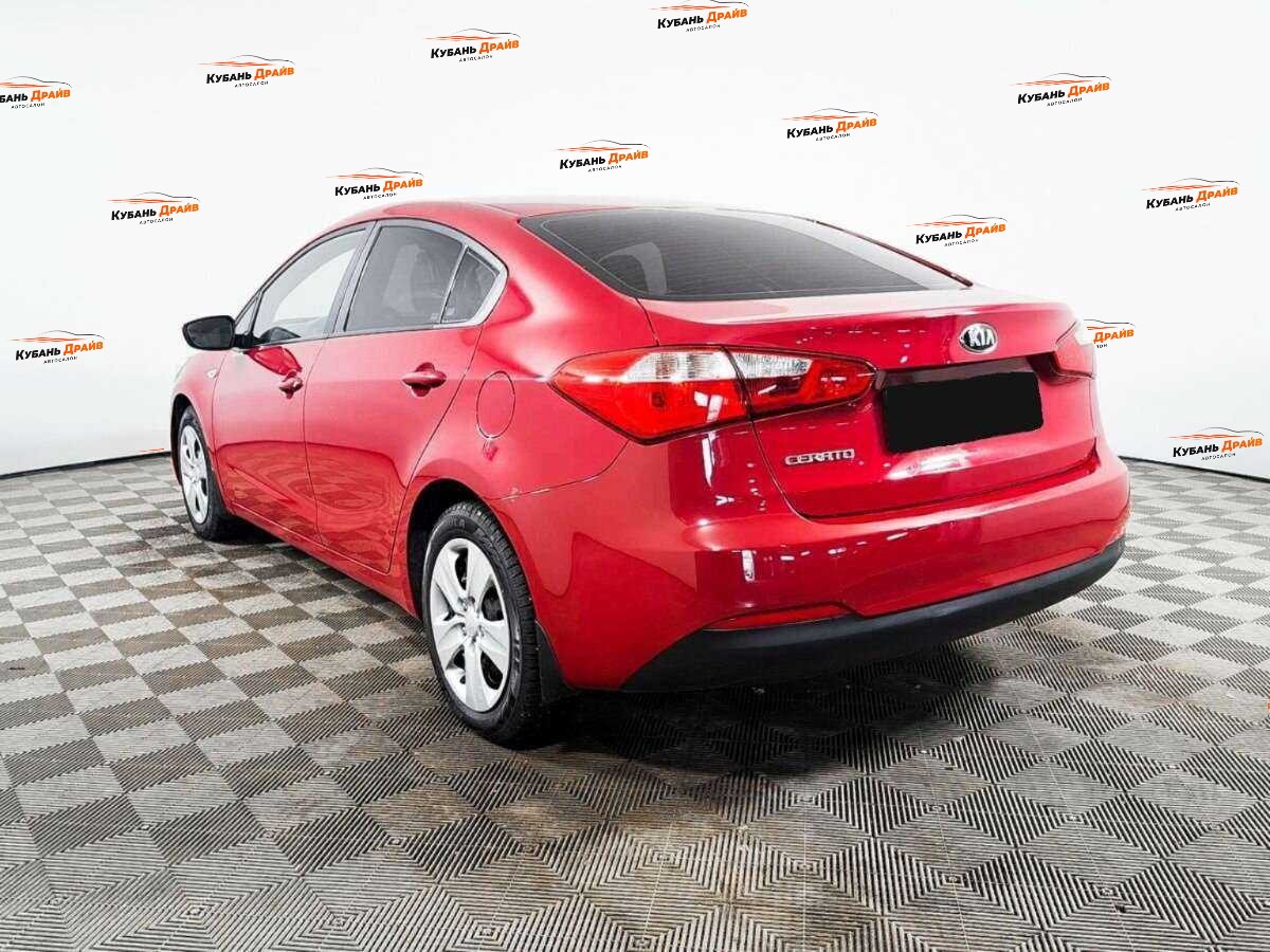 Kia Cerato 2013 года с пробегом. Фото: #5