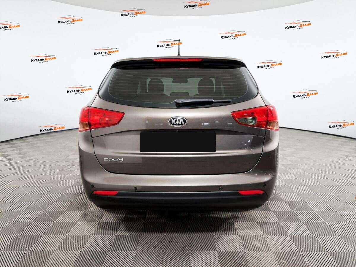 Kia Ceed 2015 года с пробегом. Фото: #5