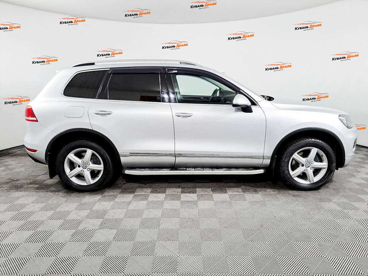 Volkswagen Touareg 2012 года с пробегом. Фото: #3