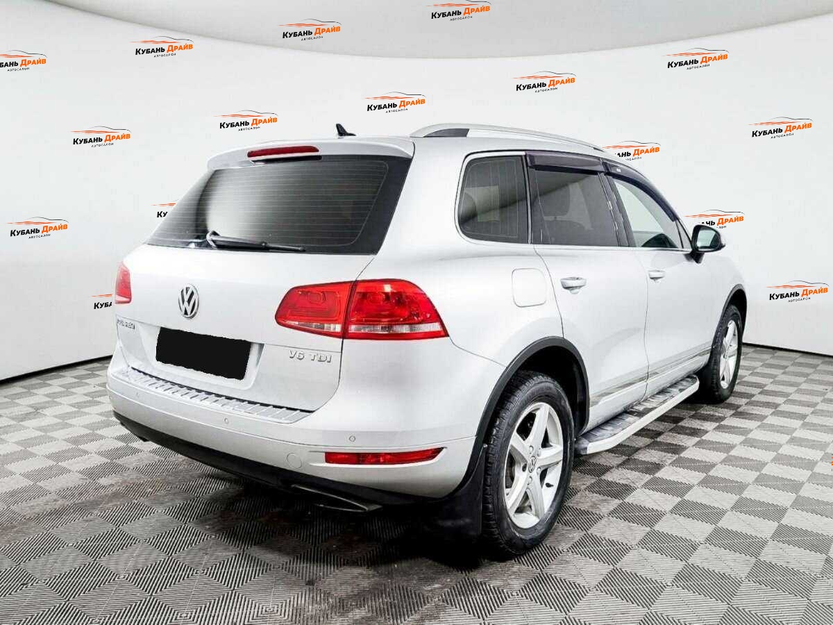 Volkswagen Touareg 2012 года с пробегом. Фото: #4