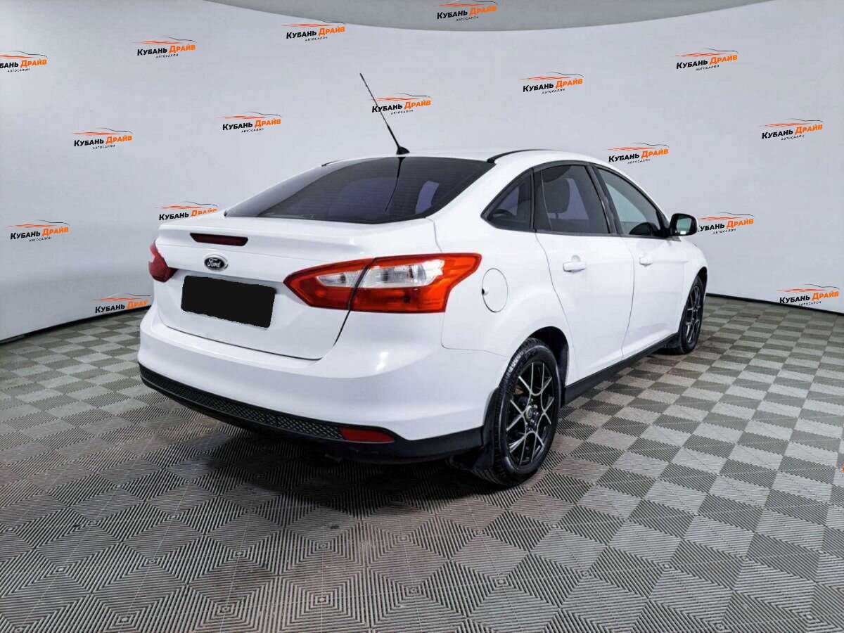 Ford Focus 2012 года с пробегом. Фото: #4