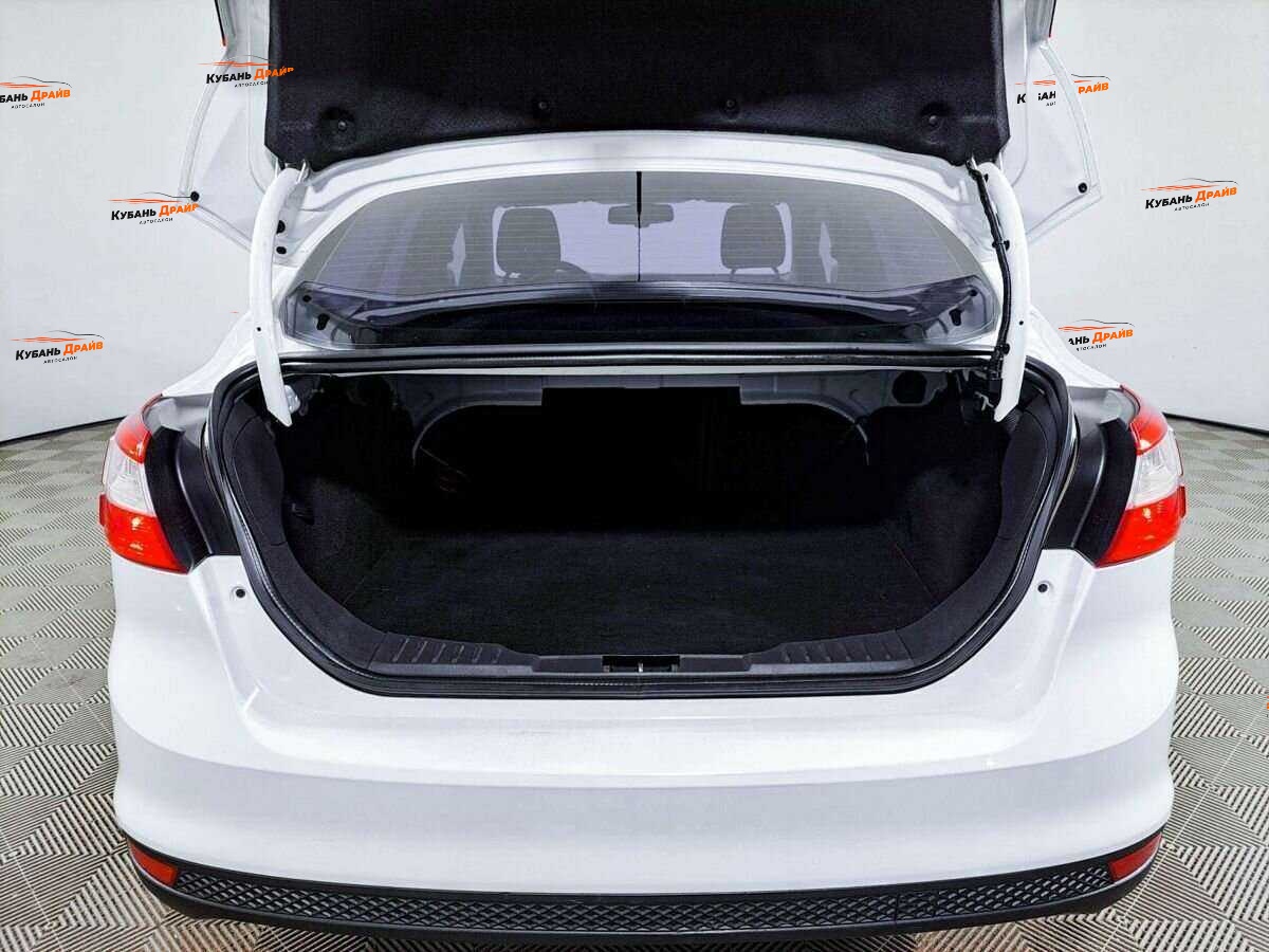 Ford Focus 2012 года с пробегом. Фото: #9