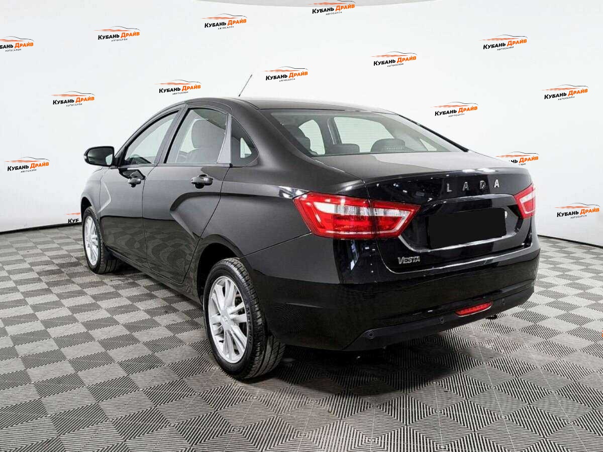 Lada (ВАЗ) Vesta 2017 года с пробегом. Фото: #4