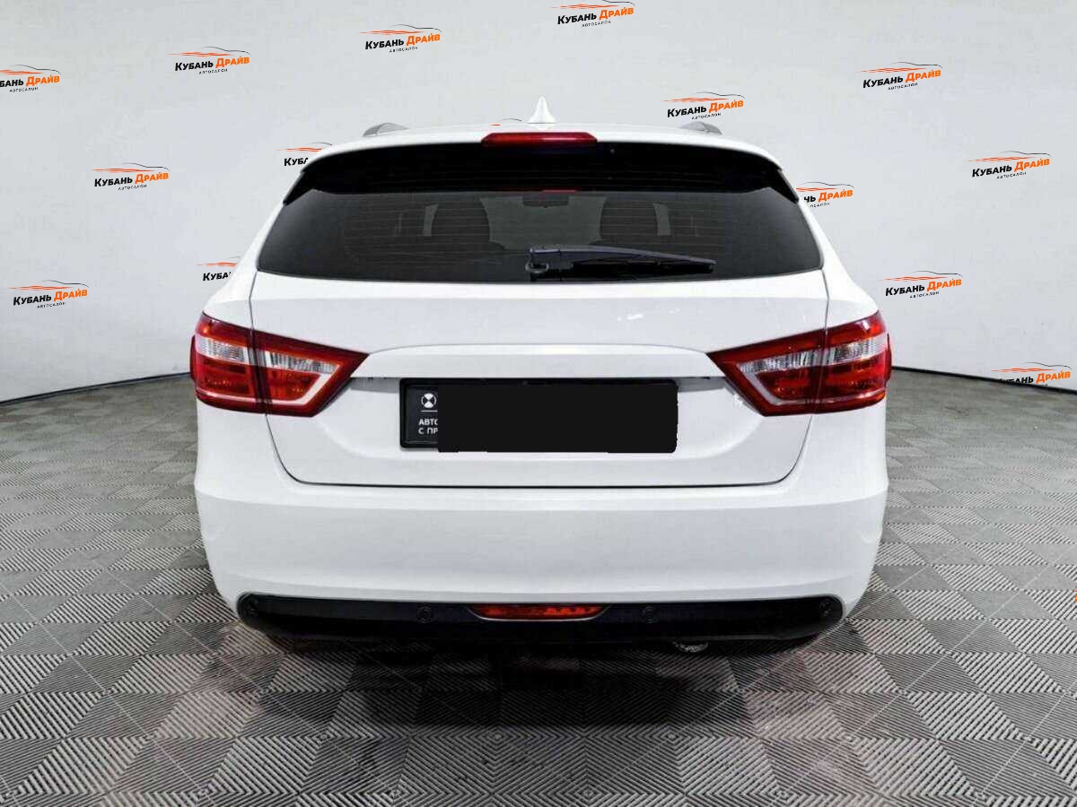 Lada (ВАЗ) Vesta 2019 года с пробегом. Фото: #4