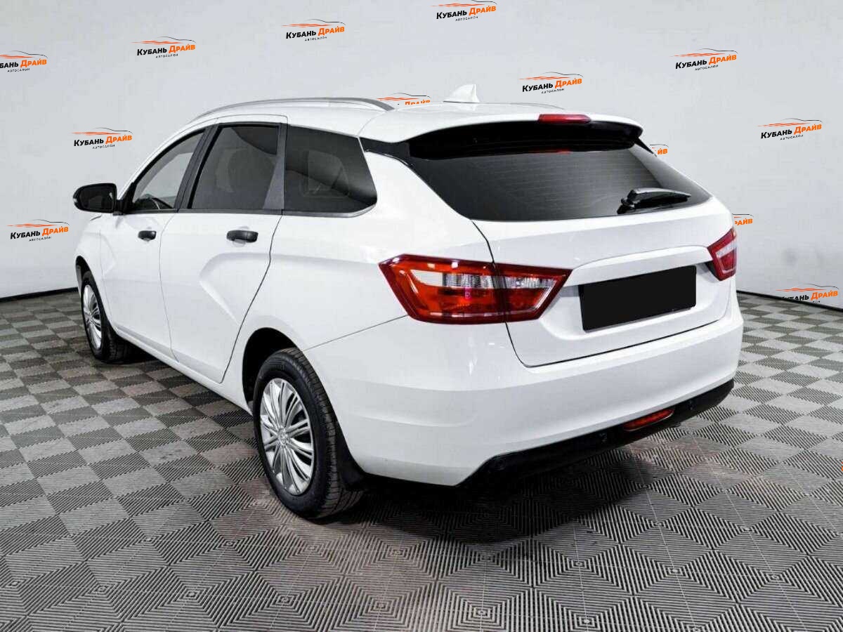 Lada (ВАЗ) Vesta 2019 года с пробегом. Фото: #5