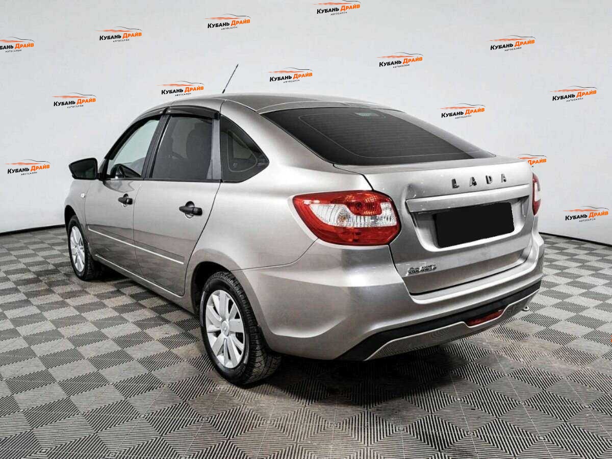 Lada (ВАЗ) Granta 2020 года с пробегом. Фото: #4
