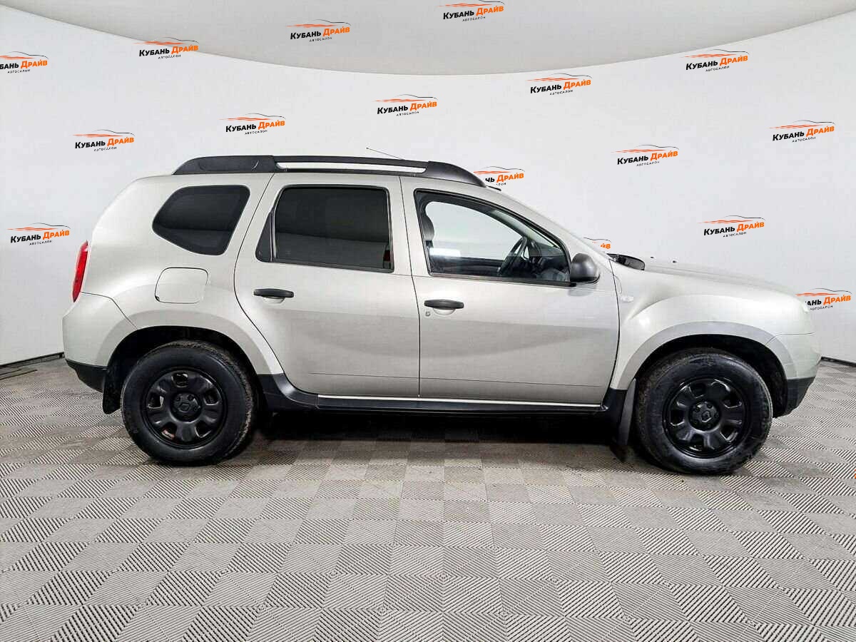 Renault Duster 2012 года с пробегом. Фото: #3
