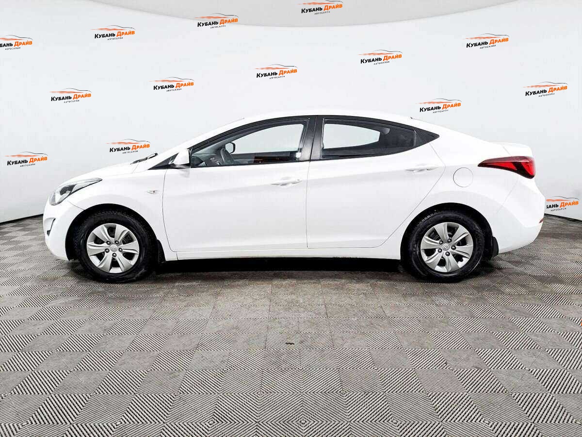 Hyundai Elantra 2015 года с пробегом. Фото: #7