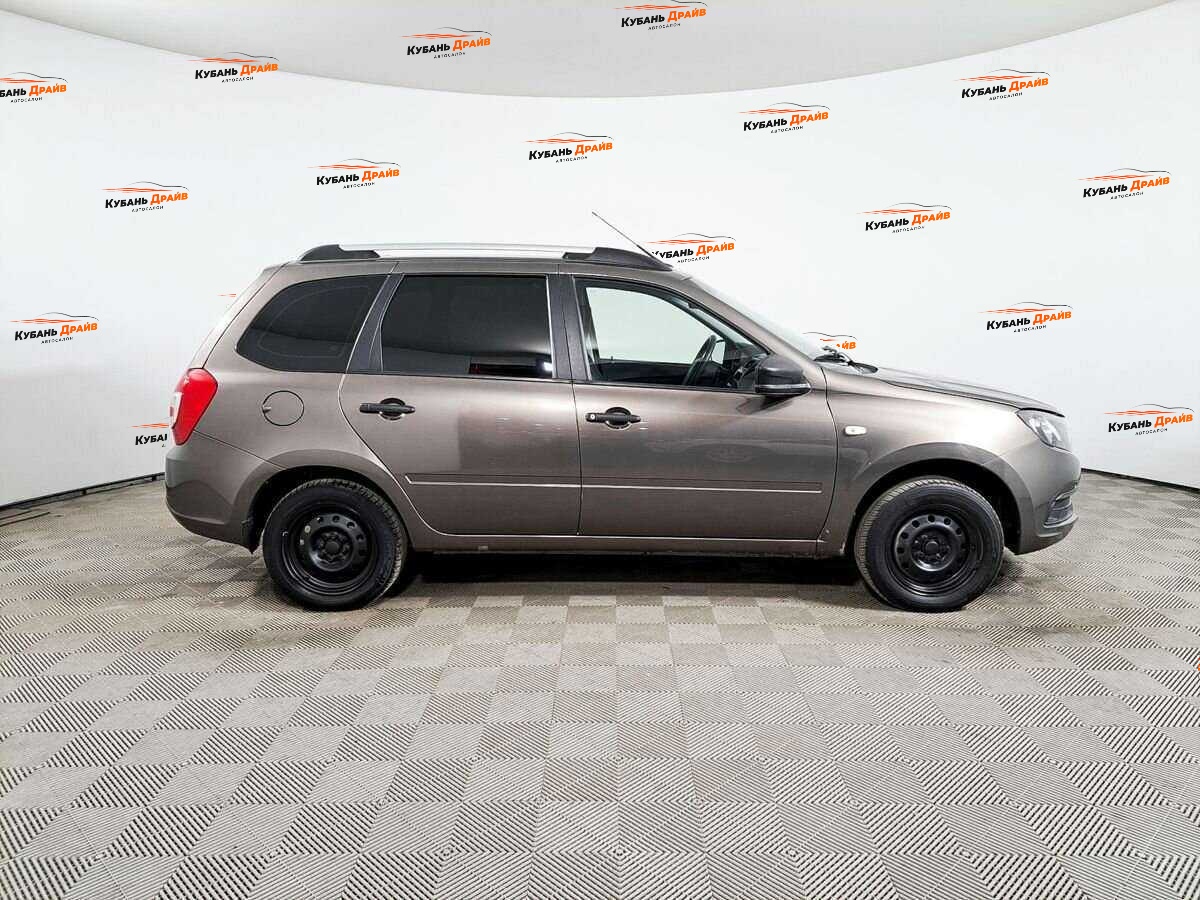 Lada (ВАЗ) Granta 2019 года с пробегом. Фото: #3