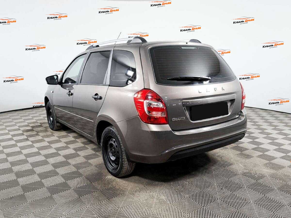 Lada (ВАЗ) Granta 2019 года с пробегом. Фото: #6