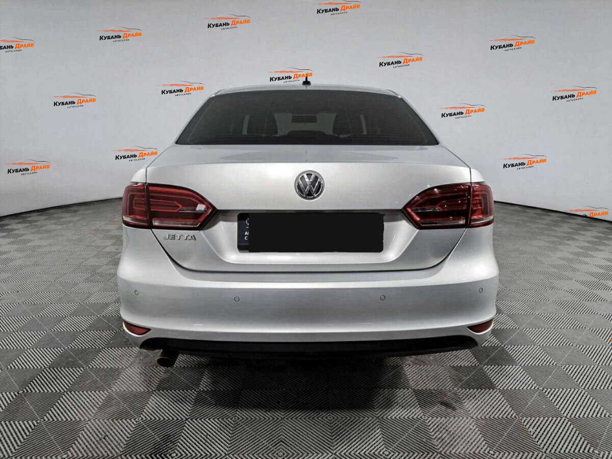 Volkswagen Jetta 2014 года с пробегом. Фото: #4