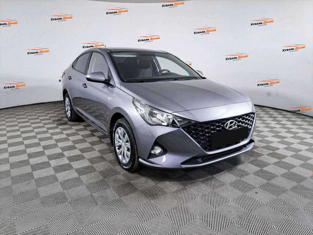 Hyundai Solaris 2021 года с пробегом. Фото: #2