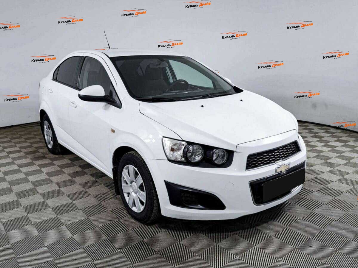 Chevrolet Aveo 2013 года с пробегом. Фото: #2