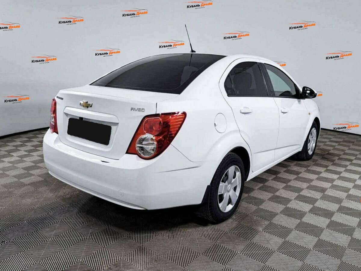 Chevrolet Aveo 2013 года с пробегом. Фото: #4