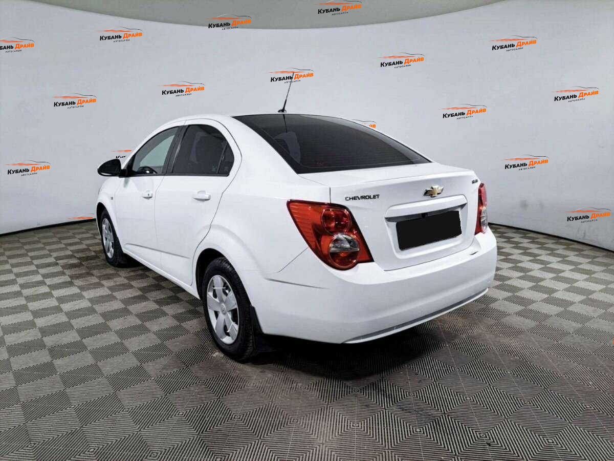 Chevrolet Aveo 2013 года с пробегом. Фото: #6