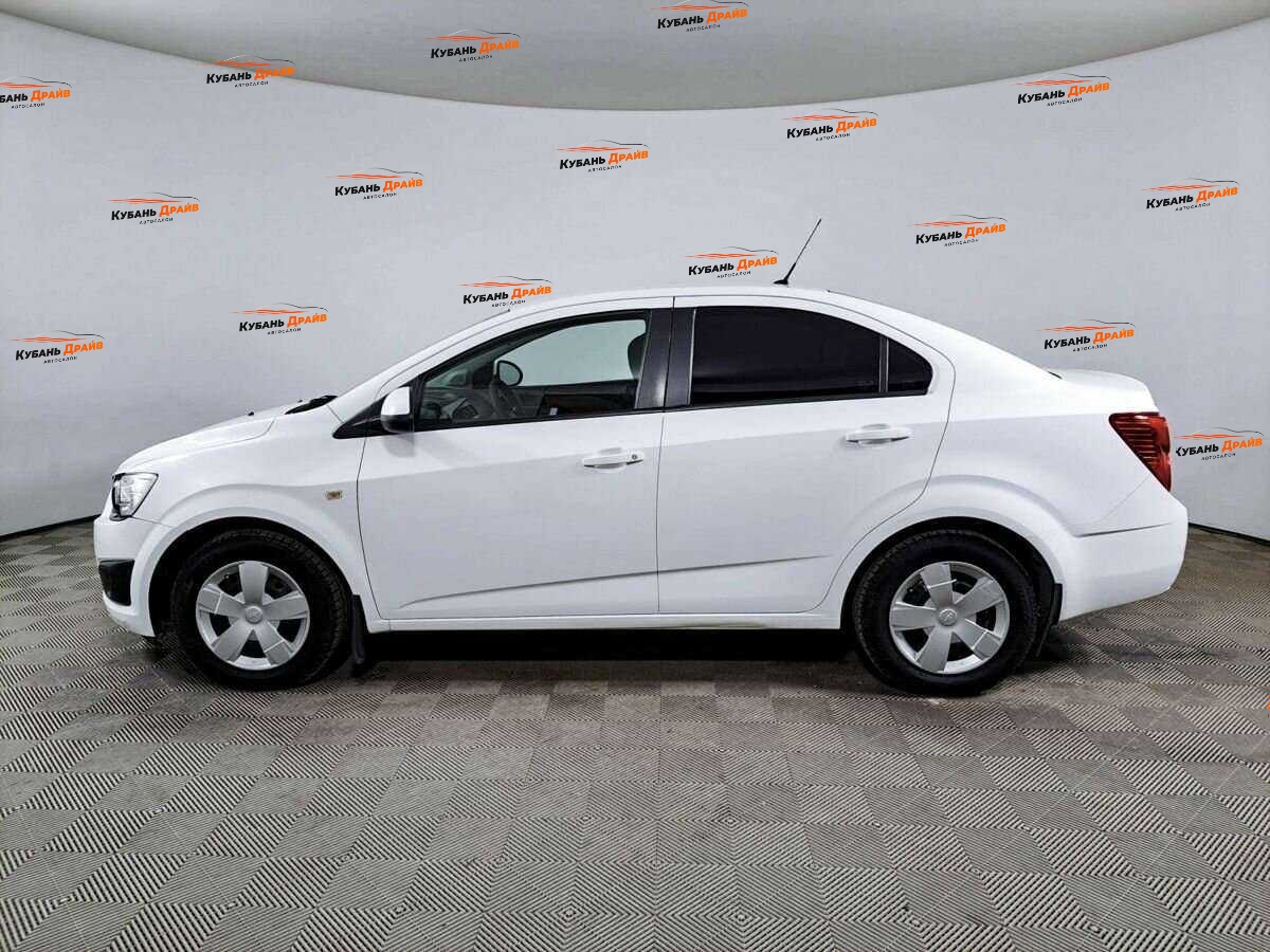 Chevrolet Aveo 2013 года с пробегом. Фото: #7