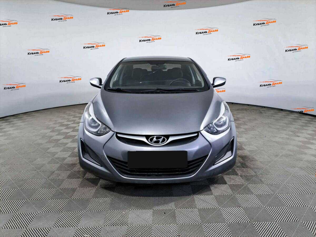 Hyundai Elantra 2015 года с пробегом. Фото: #1