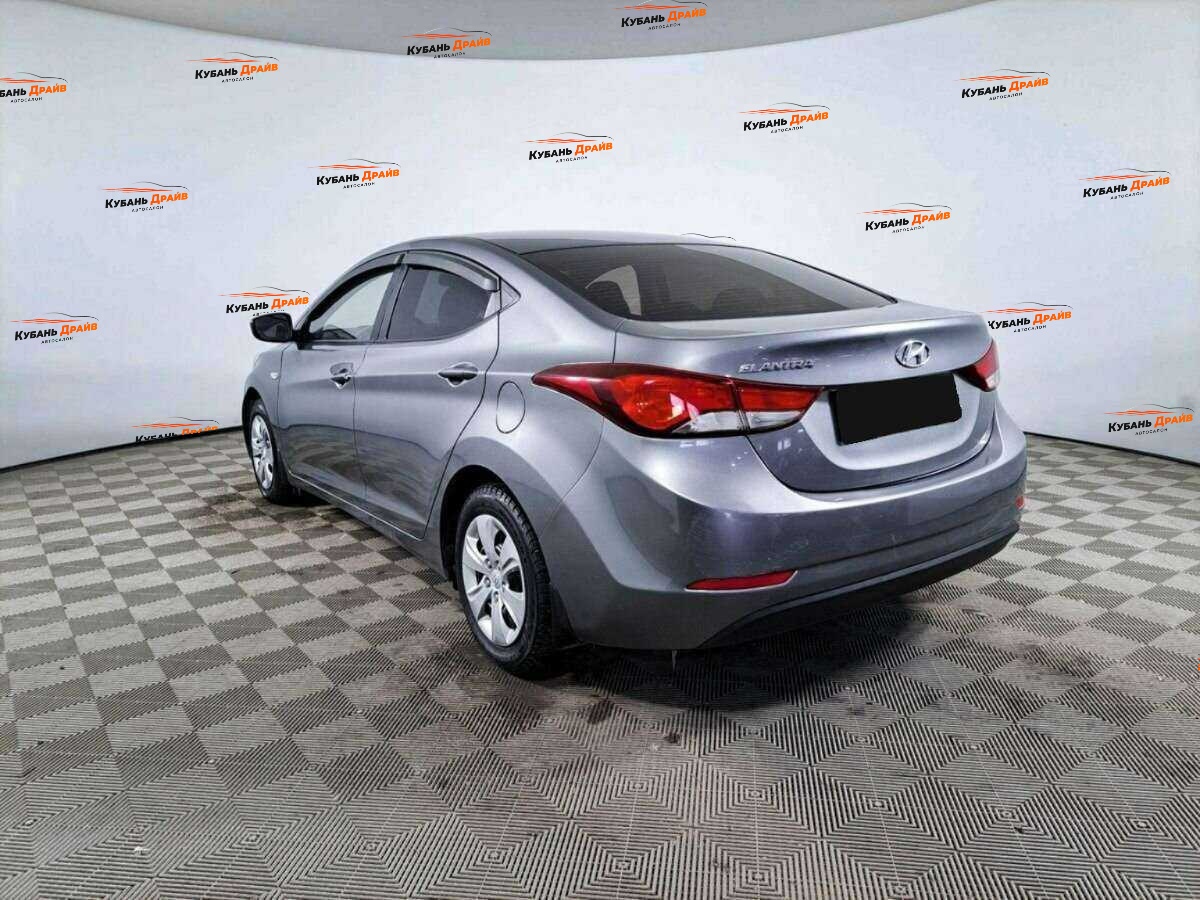 Hyundai Elantra 2015 года с пробегом. Фото: #6