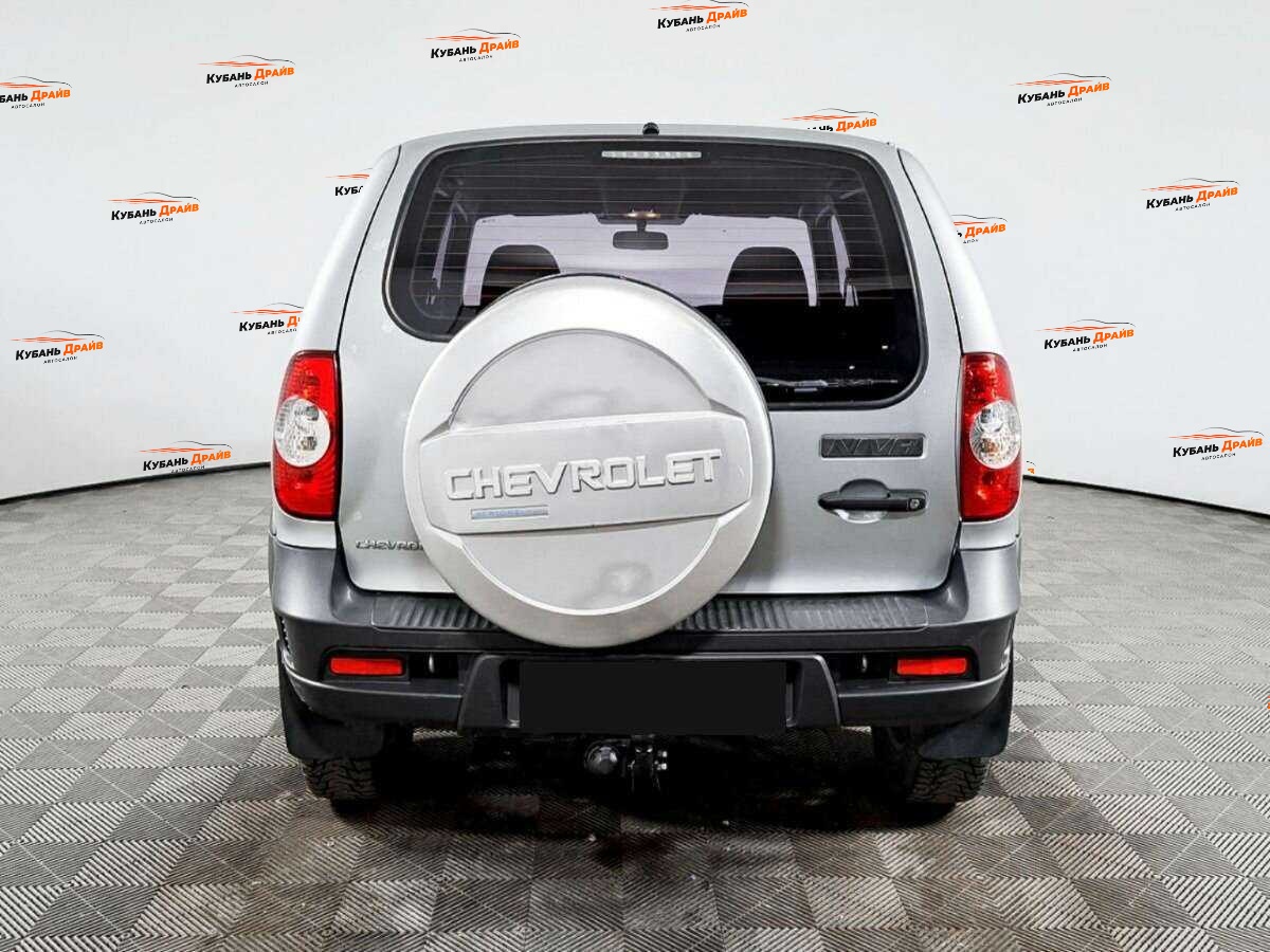 Chevrolet Niva 2013 года с пробегом. Фото: #5