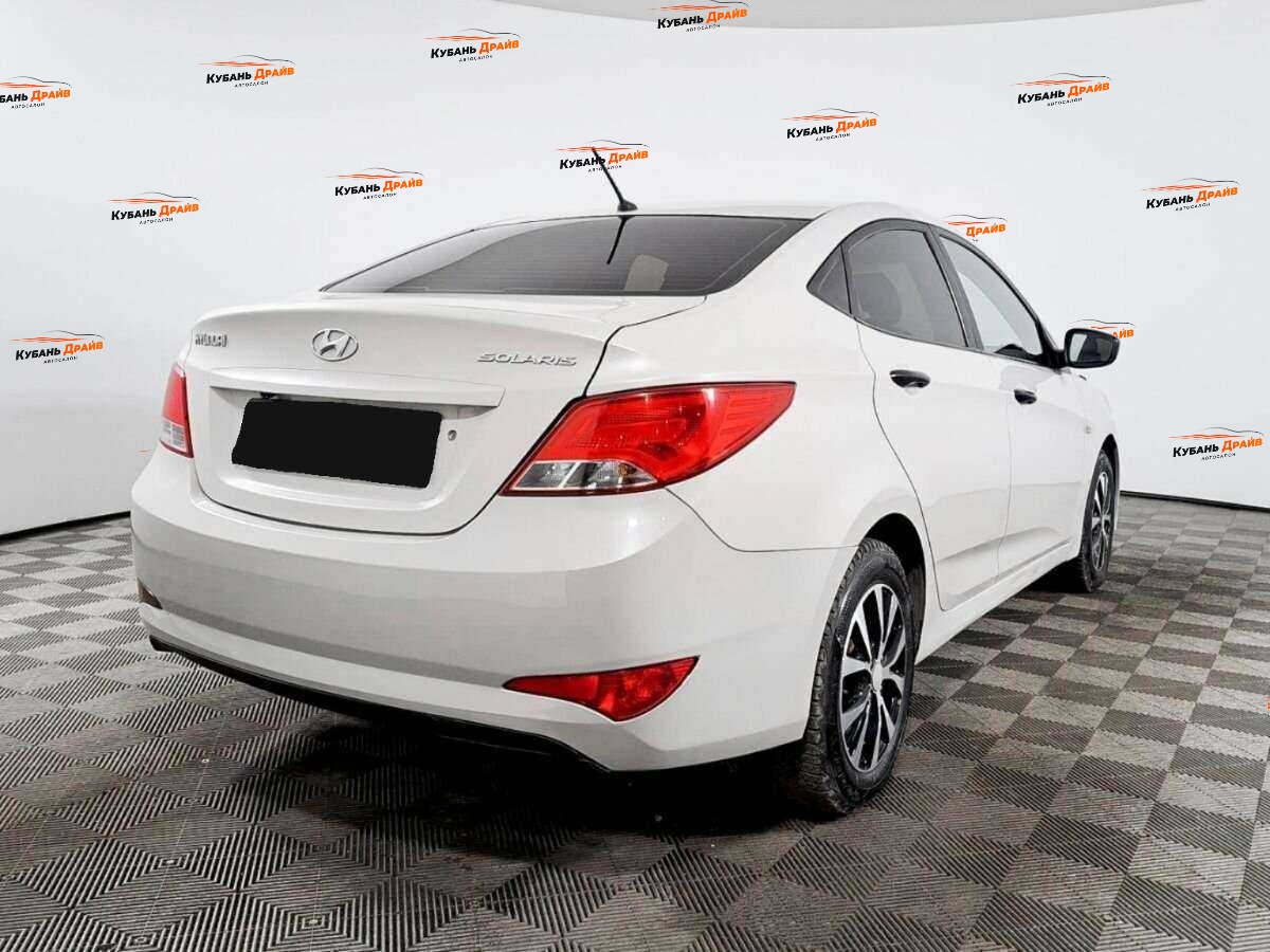 Hyundai Solaris 2015 года с пробегом. Фото: #3