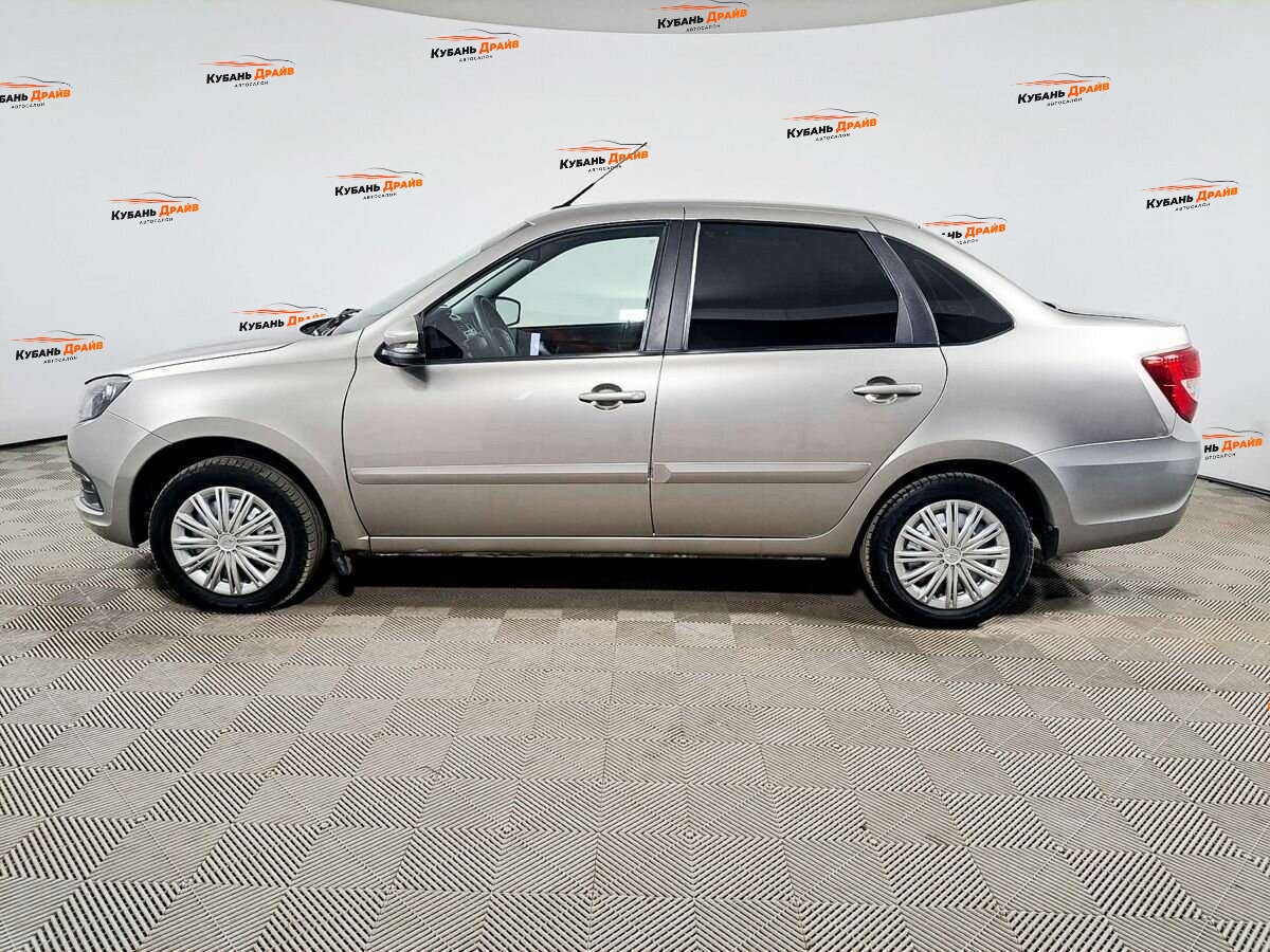 Lada (ВАЗ) Granta 2019 года с пробегом. Фото: #7