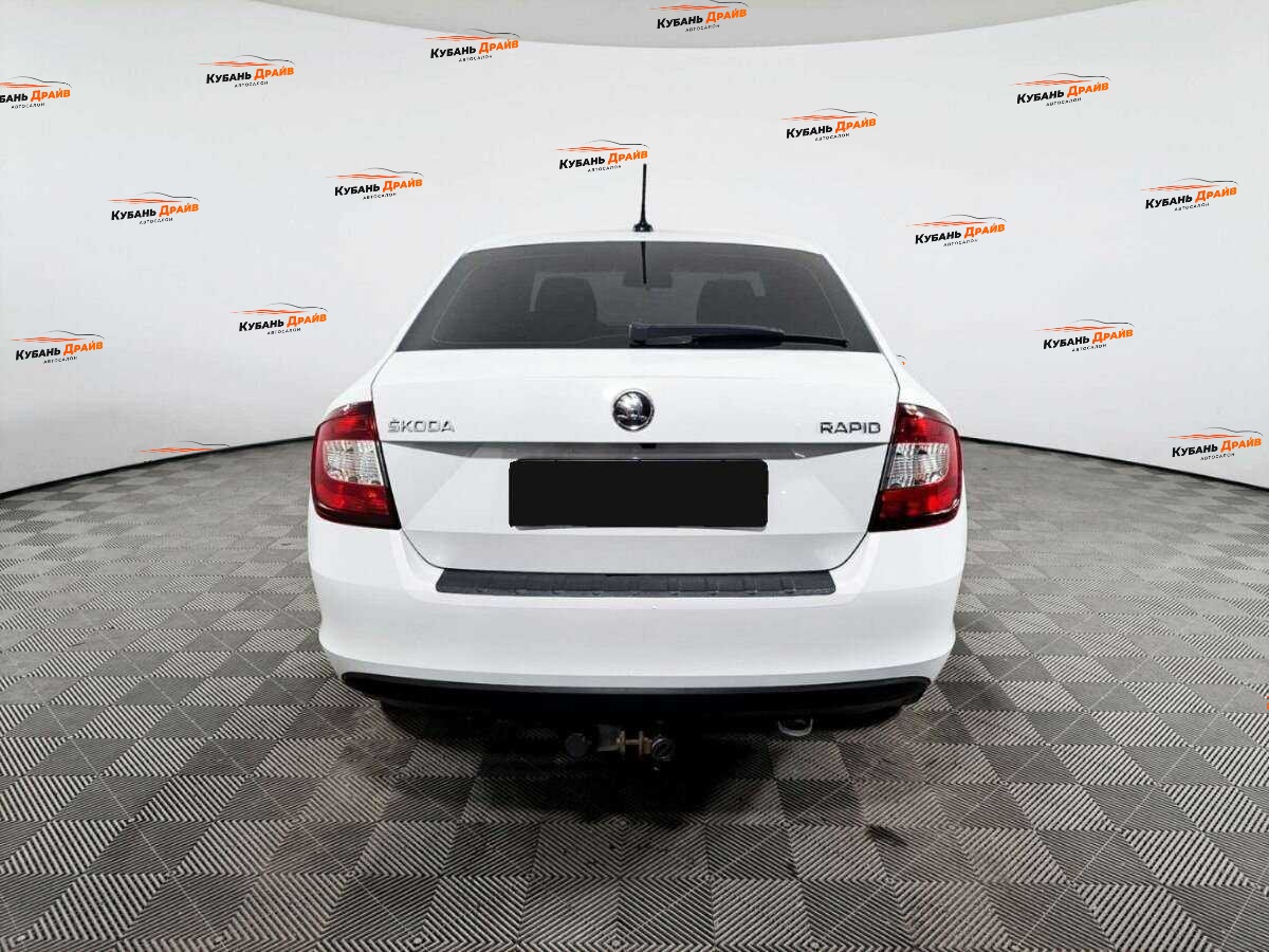 Skoda Rapid 2019 года с пробегом. Фото: #4