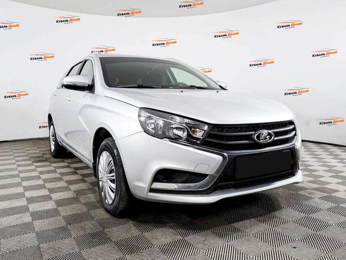 Lada (ВАЗ) Vesta 2020 года с пробегом. Фото: #2