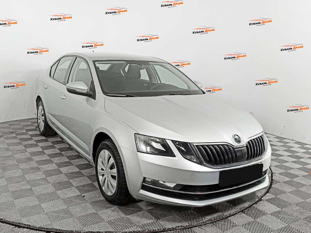 Skoda Octavia 2017 года с пробегом. Фото: #2
