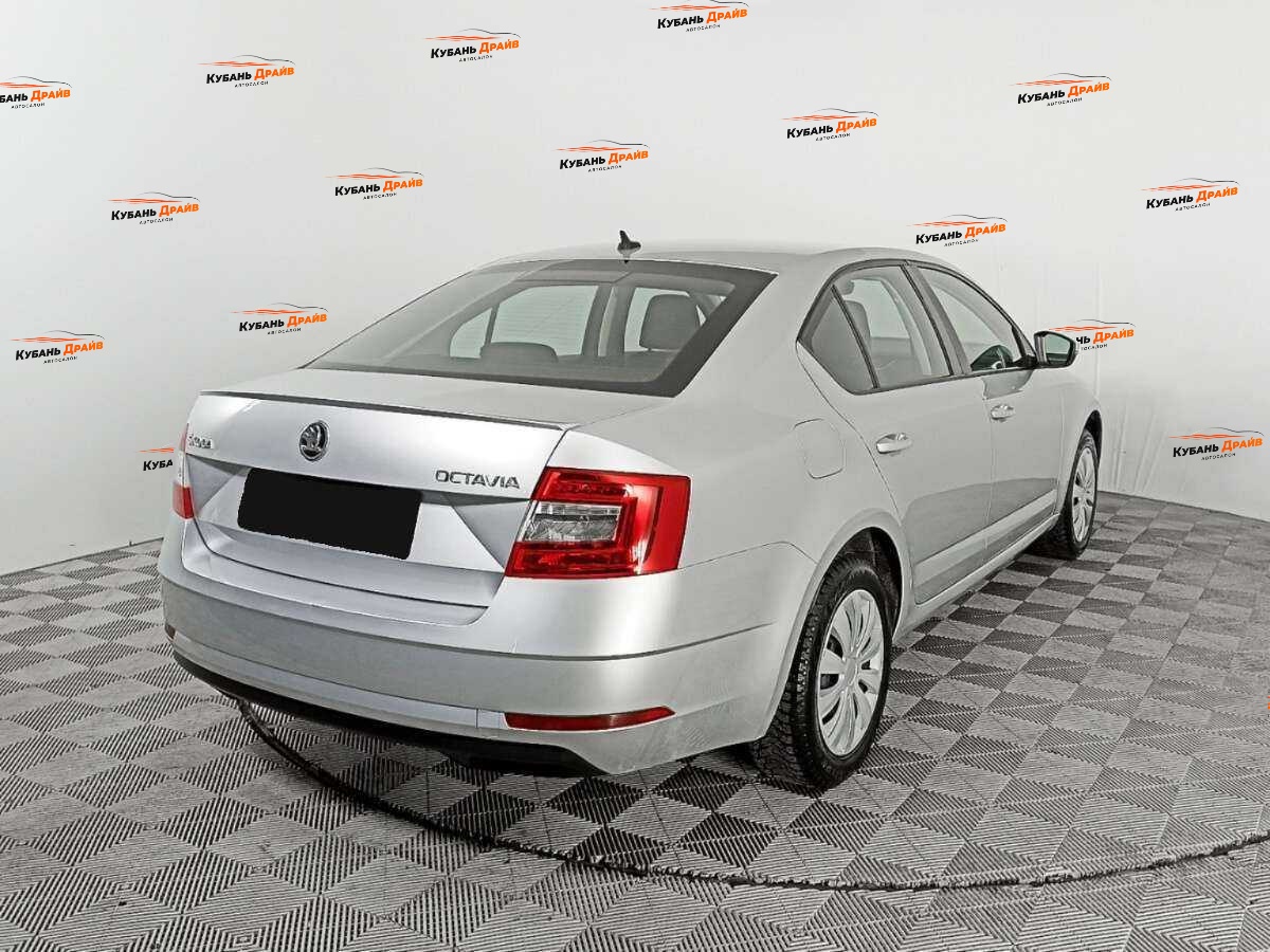 Skoda Octavia 2017 года с пробегом. Фото: #3