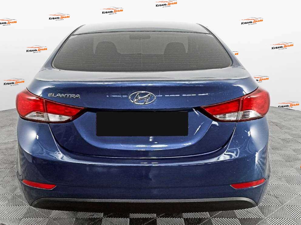 Hyundai Elantra 2015 года с пробегом. Фото: #4