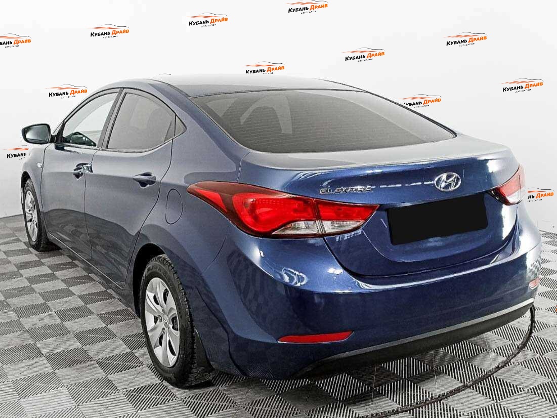 Hyundai Elantra 2015 года с пробегом. Фото: #5