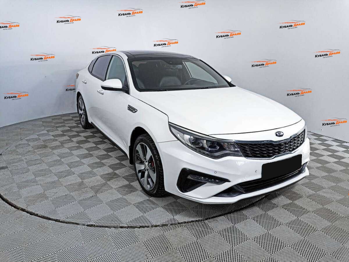 Kia Optima 2018 года с пробегом. Фото: #2