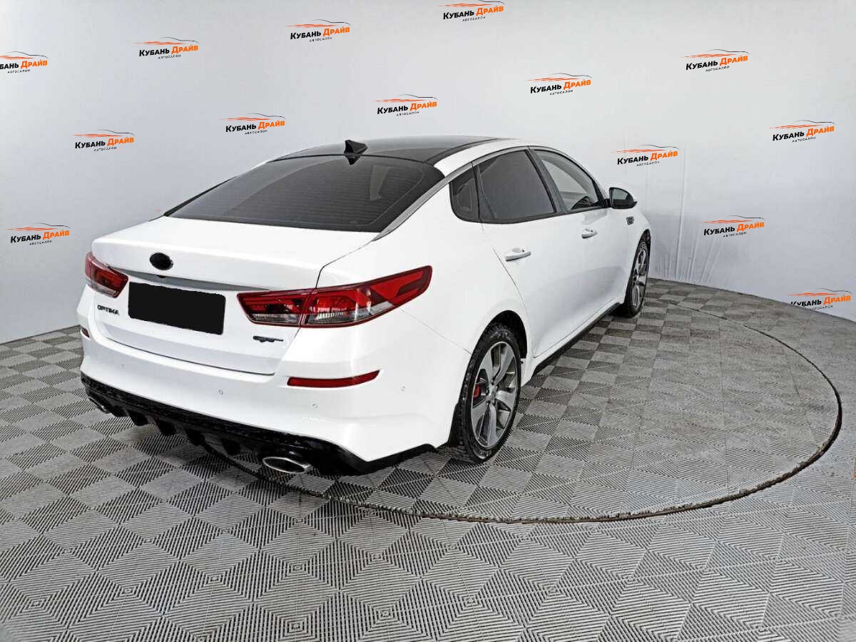 Kia Optima 2018 года с пробегом. Фото: #4