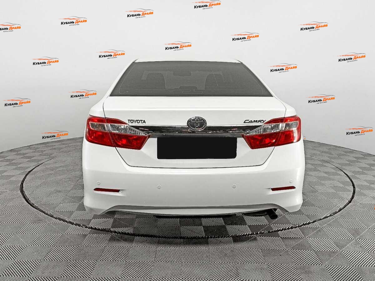Toyota Camry 2014 года с пробегом. Фото: #5