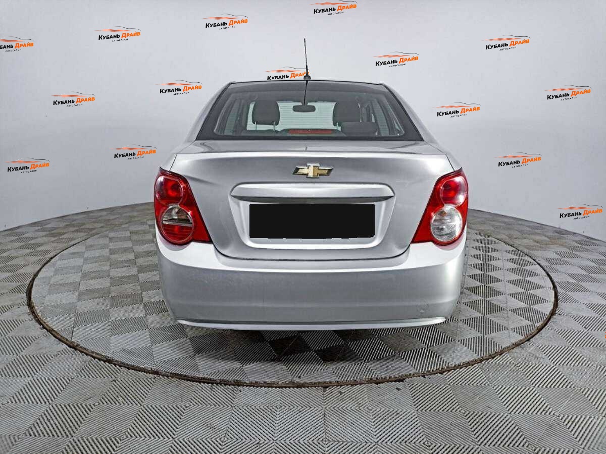 Chevrolet Aveo 2013 года с пробегом. Фото: #5