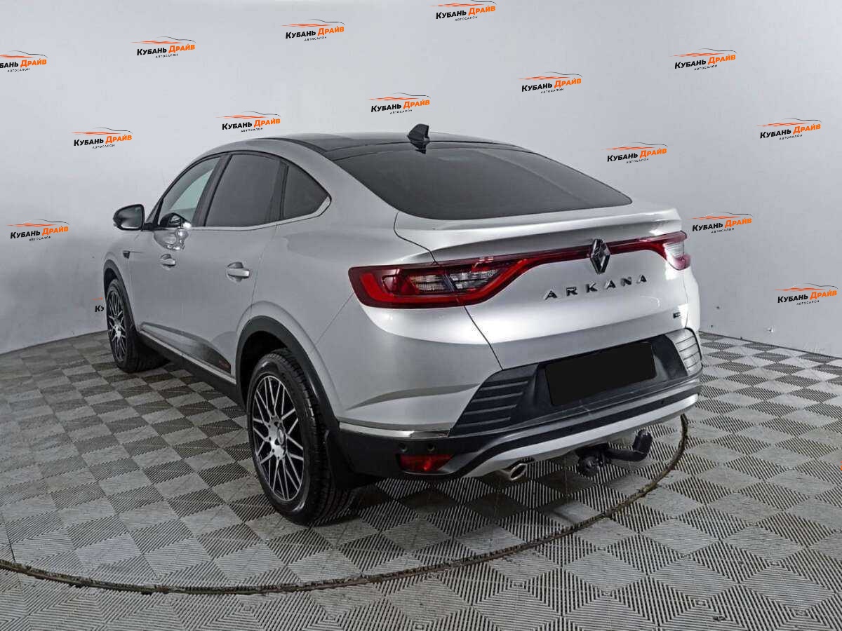 Renault Arkana 2021 года с пробегом. Фото: #5