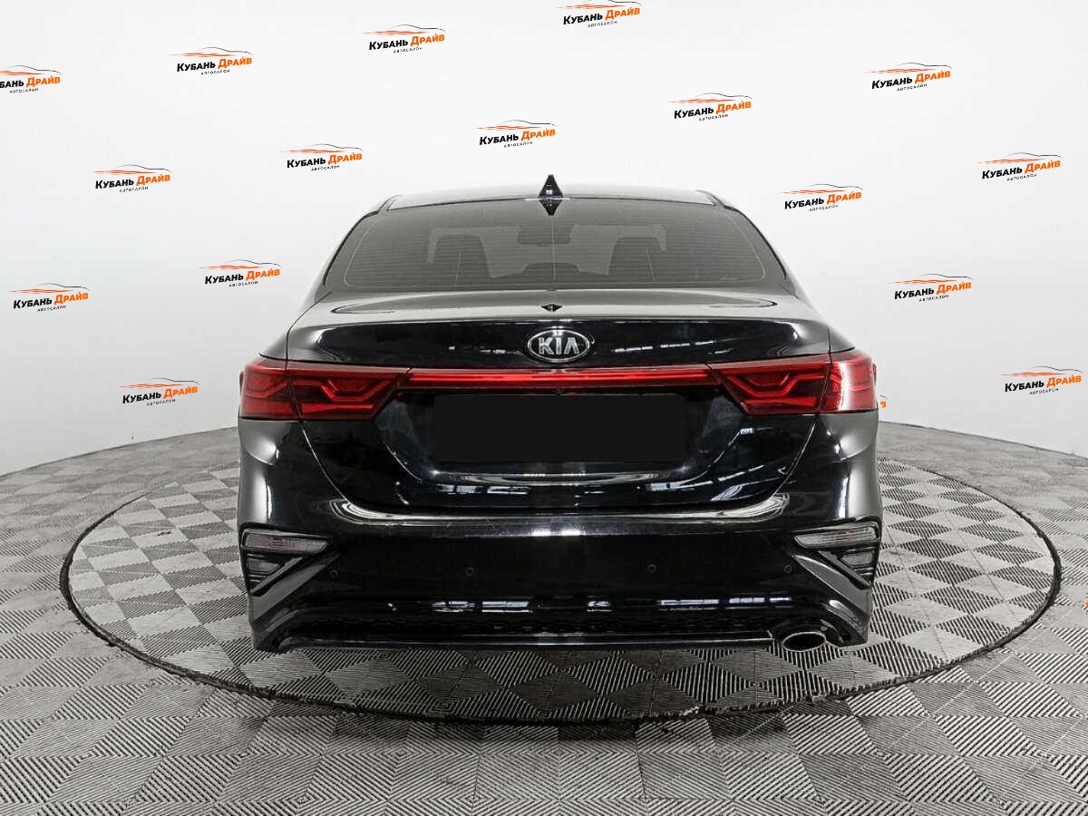 Kia Cerato 2019 года с пробегом. Фото: #5