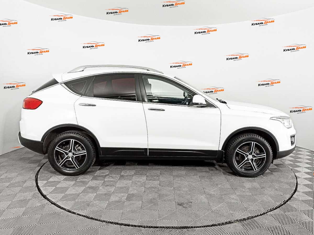 FAW Besturn X80 2017 года с пробегом. Фото: #3