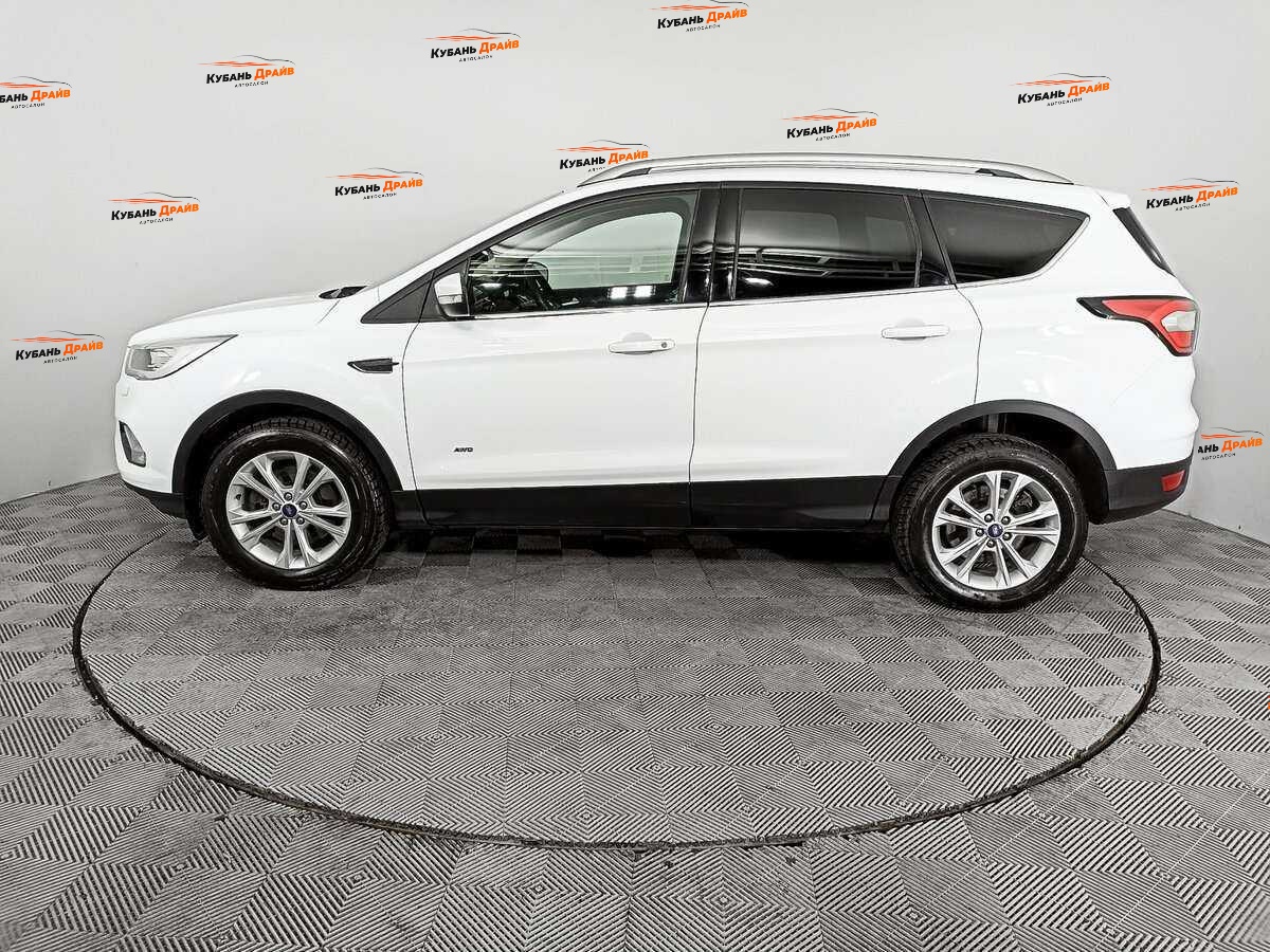 Ford Kuga 2018 года с пробегом. Фото: #7