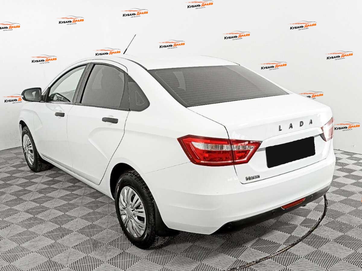 Lada (ВАЗ) Vesta 2019 года с пробегом. Фото: #4