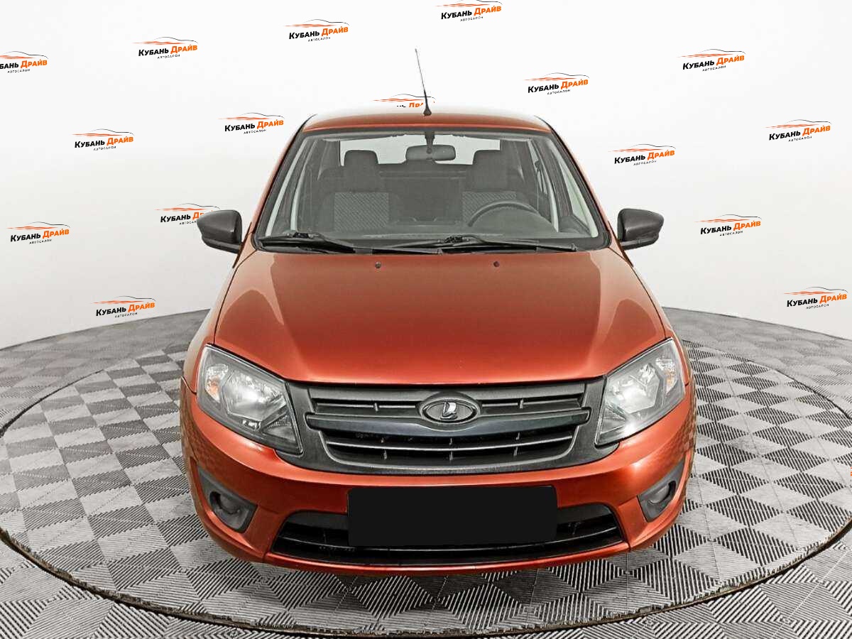 Lada (ВАЗ) Granta 2018 года с пробегом. Фото: #1