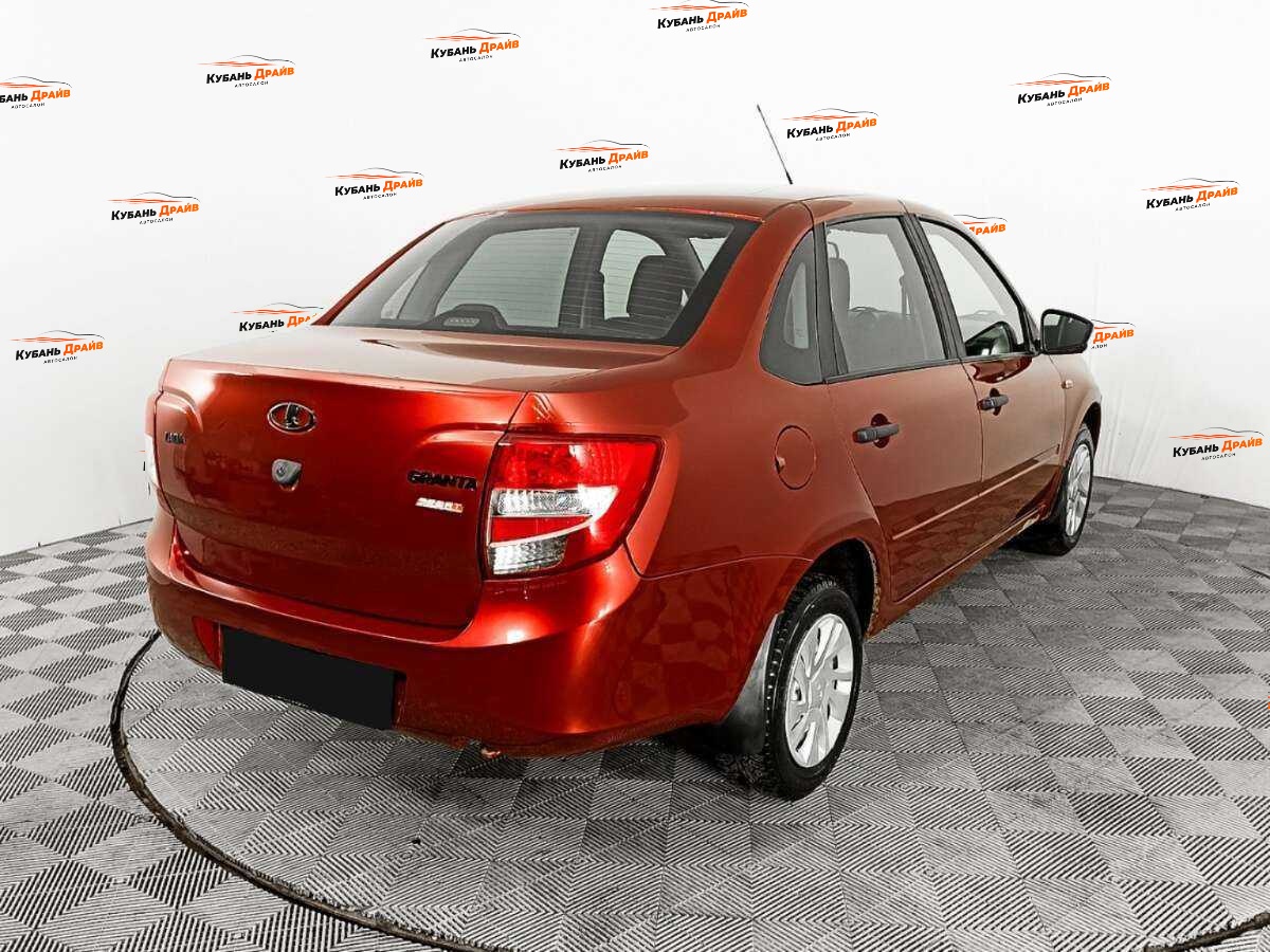 Lada (ВАЗ) Granta 2018 года с пробегом. Фото: #4