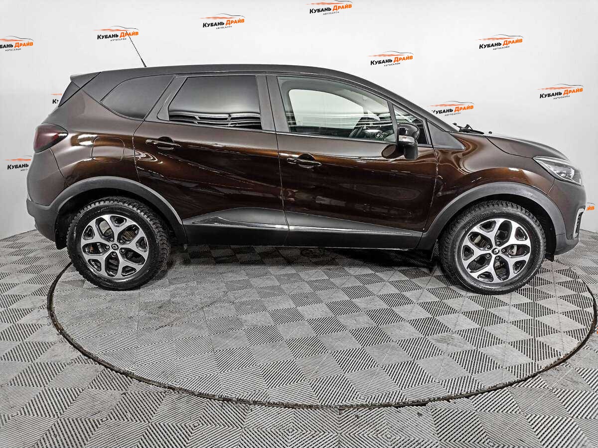 Renault Kaptur 2018 года с пробегом. Фото: #3