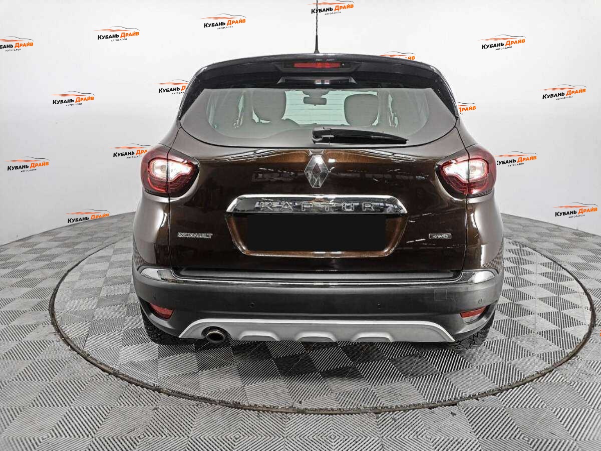 Renault Kaptur 2018 года с пробегом. Фото: #5