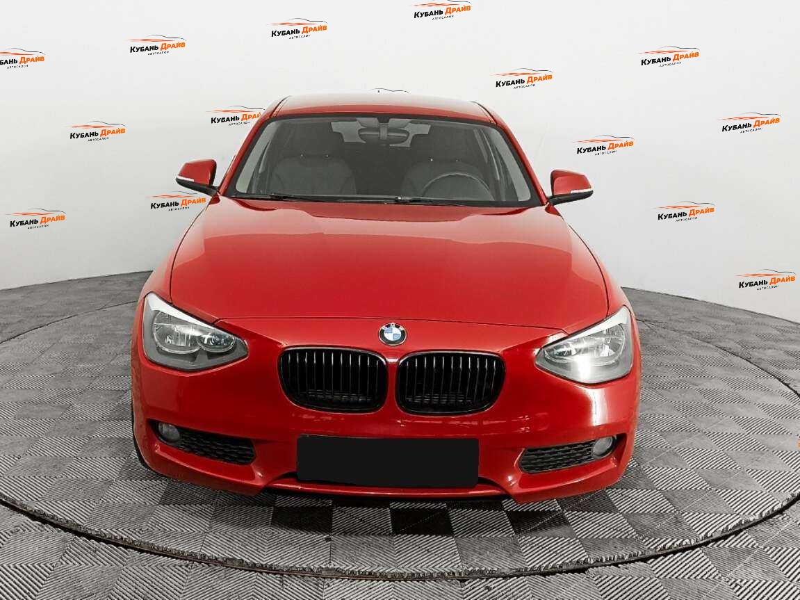 BMW 1 серии 2012 года с пробегом. Фото: #1