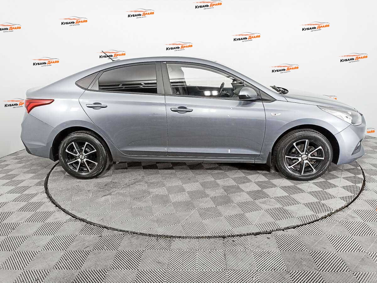 Hyundai Solaris 2017 года с пробегом. Фото: #3